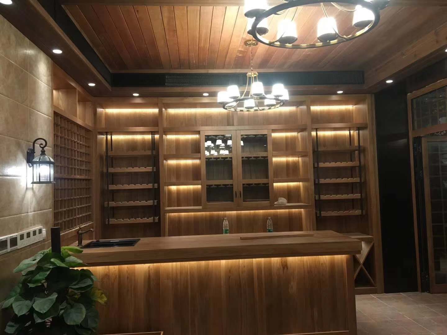 為何要安裝酒窖空調(diào)，您需要知道關(guān)于儲(chǔ)藏紅酒的環(huán)境