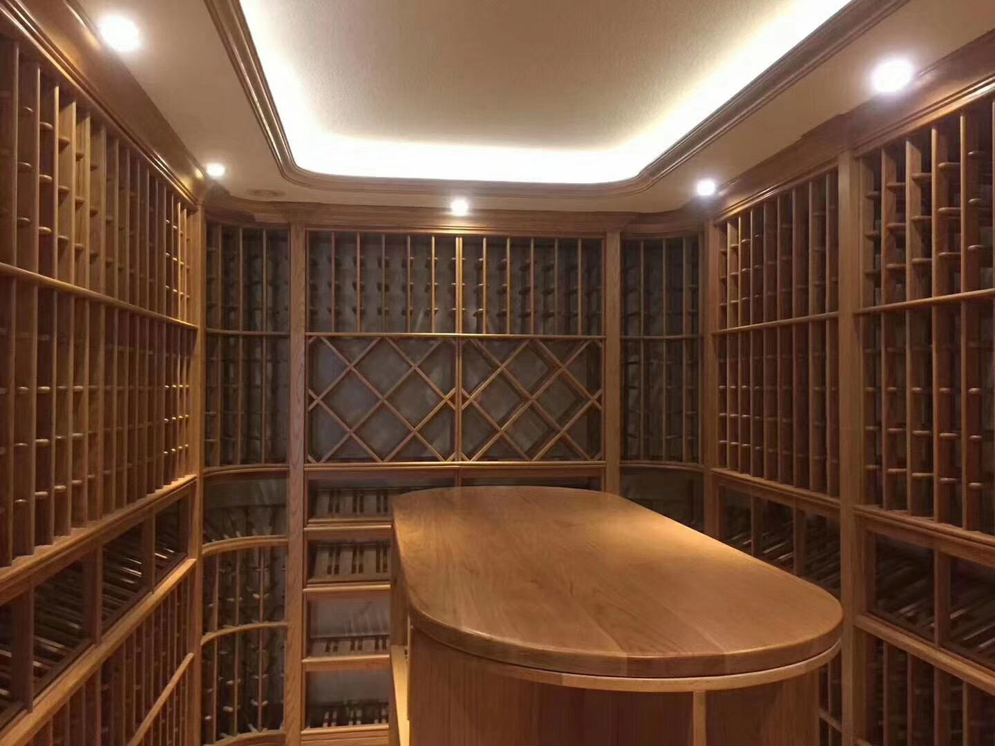 酒窖如何設(shè)計(jì)配置？